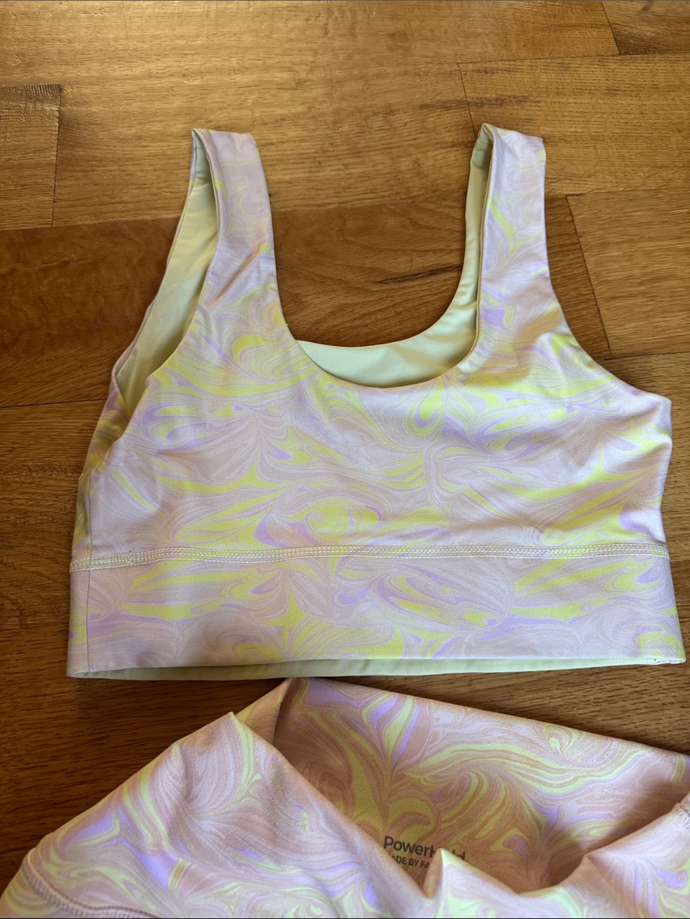 Fabletics Powerhold Printed Set - Picture 5 of 6